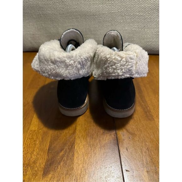 Rinascimento Womens Suede and Sherpa Black Boots Made in Italy Size US 6 EU 37 - Picture 9 of 12